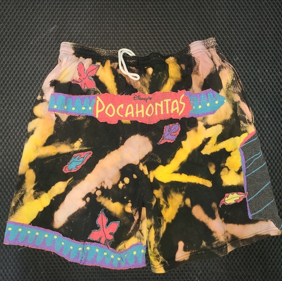*SOLD*Vintage 1of1 Pocahontas shorts - Picture 3 of 3